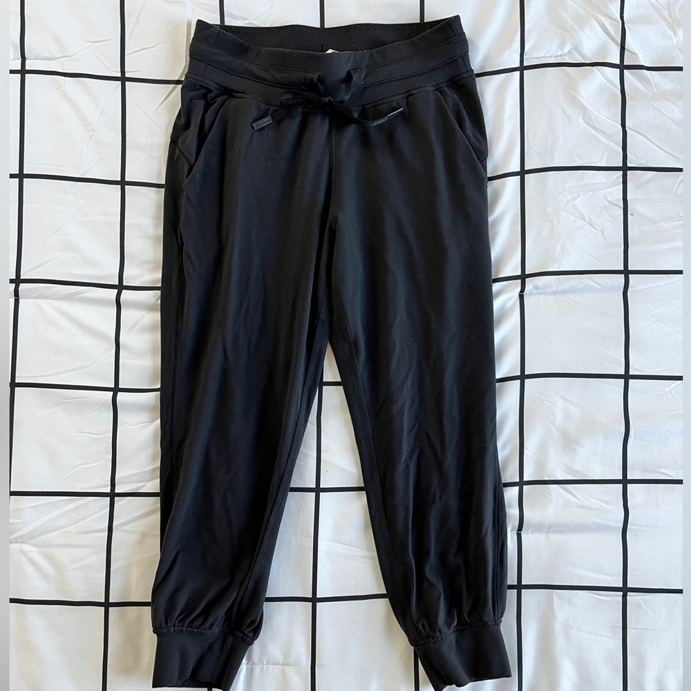 Lululemon Ready to Rulu Crop Jogger